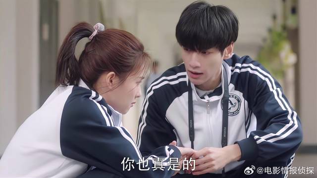 总裁暗恋美女，怎料是学生时代的她，还偷偷收养她的狗