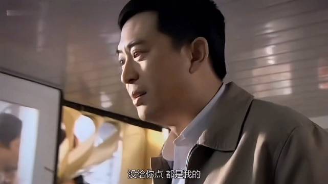 小贝找的饭馆，海藻带宋来吃，宋要给他老婆带份干的