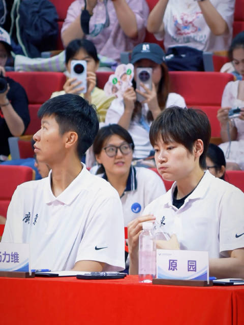 等风来- 杨力维黄思静玉林粉丝见面会 看到311同框就是心里美