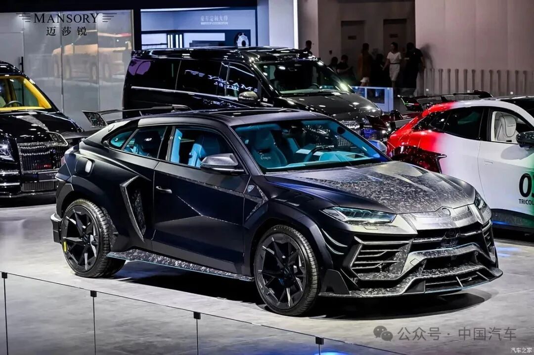 迈莎锐URUS COUPÉ两门版亚洲首秀，全球8台