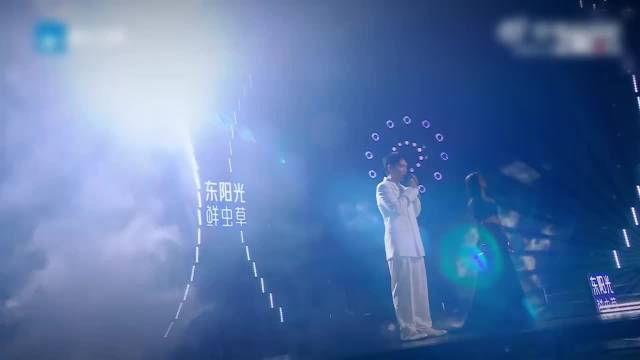 杨宗纬的嗓音真的自带故事感，每次一开口就沦陷