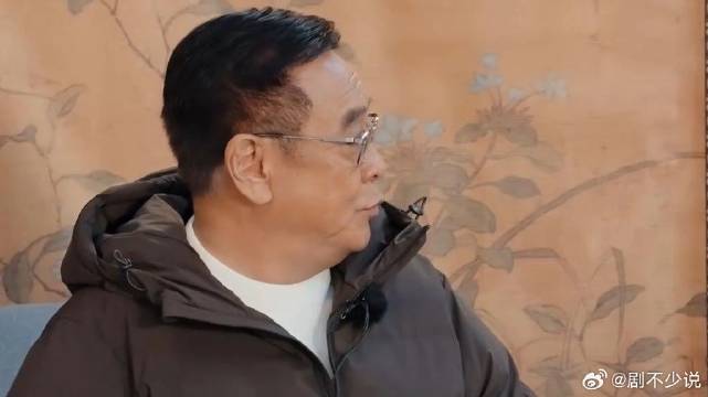 李沐宸戏演一半不演了 直呼现场人太多入不了戏，尔冬升：你不是短剧一姐吗？