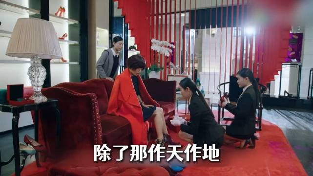 为何罗子君消费降级后，衣品反而变好了？