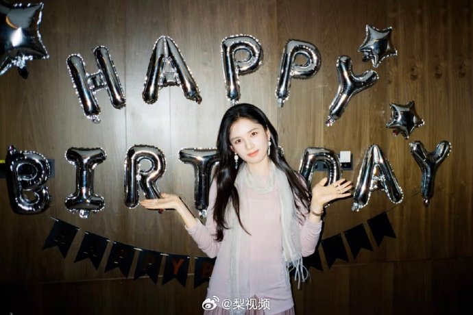 李现为张婧仪拍的庆生照有哪些特别之处？