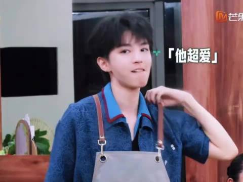 王俊凯拒绝消费周杰伦流量，坚守尊重偶像原则