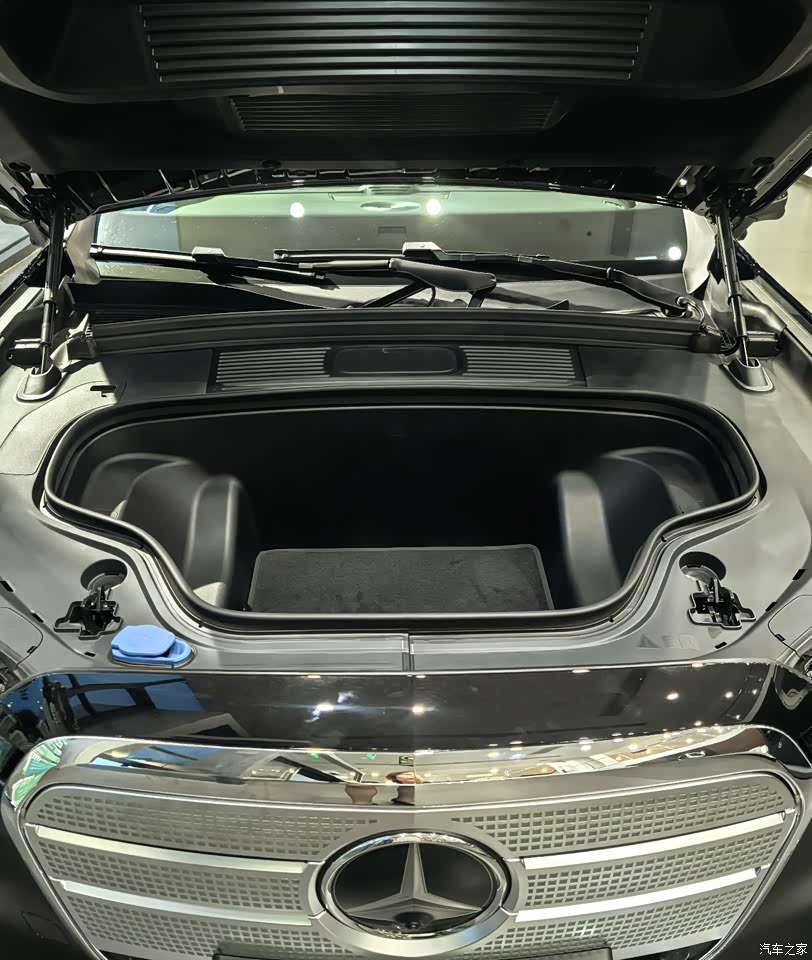 2026款 GLC 350纯电版 鎏金版感受