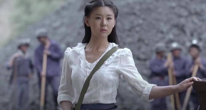 大概路遥也想象不出，这两个阶级差距这么大的人该怎么走到一起吧