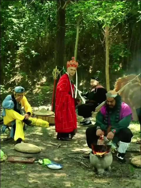 26版西游记这些演员，是怎么做到不笑场的？
