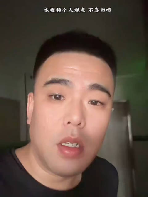 周星驰新片《功夫女足》引热议，迪丽热巴张小斐演技获赞