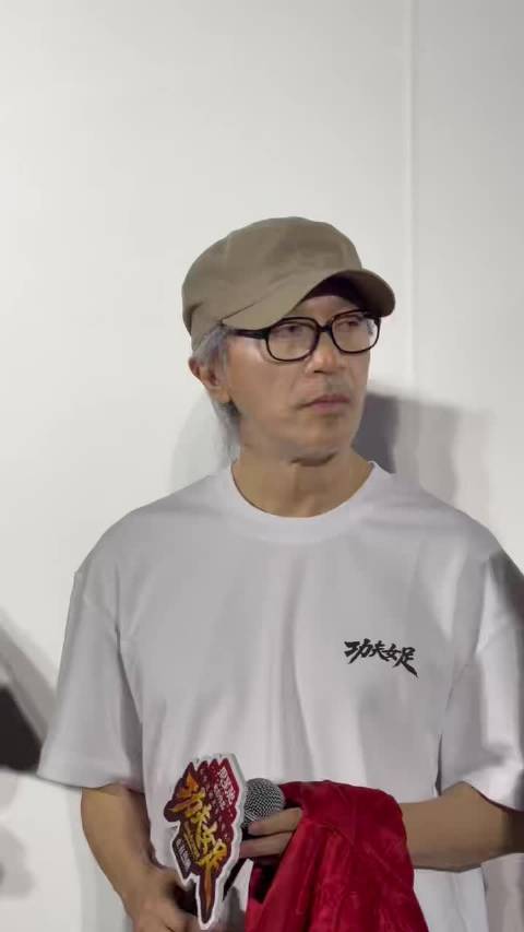 周星驰携《功夫女足》今日上映，张小斐迪丽热巴主演获观众好评