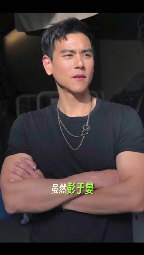 “法拉利44岁还是法拉利”颜值 偶遇 微博二创视频创作季暑假刷到宝了