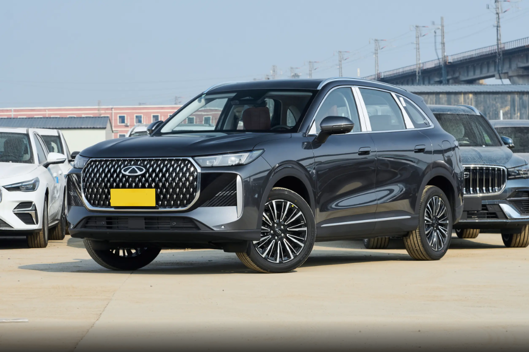 预算10万想买SUV,第五代瑞虎8凭啥出圈?一篇文章告诉你