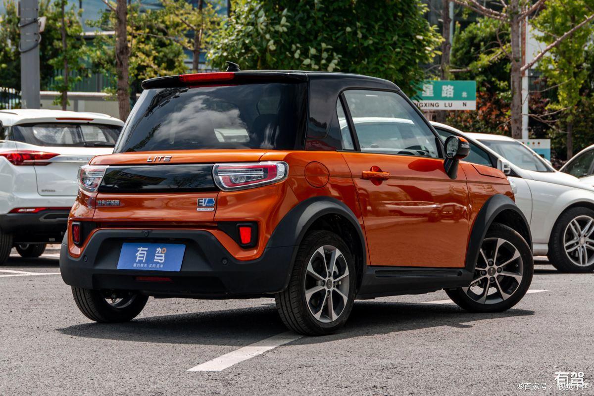 省油又实用:如何选择一辆适合自己生活方式的第一辆车