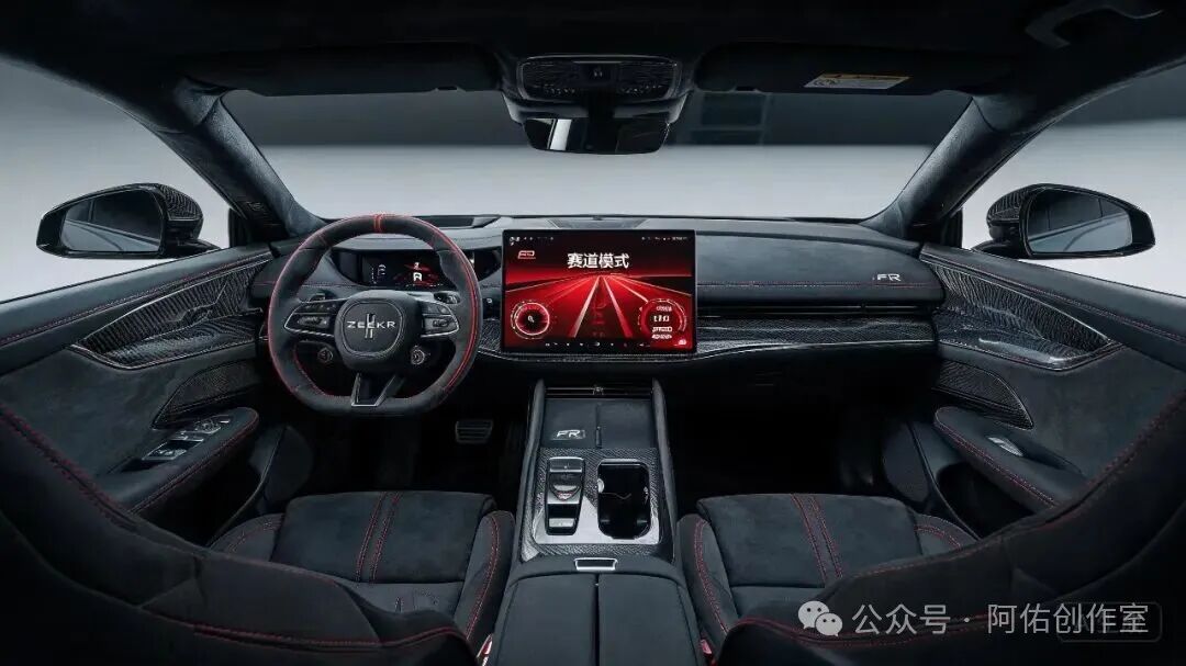 极氪001 FR：1265马力2.02秒破百，30万级性能天花板