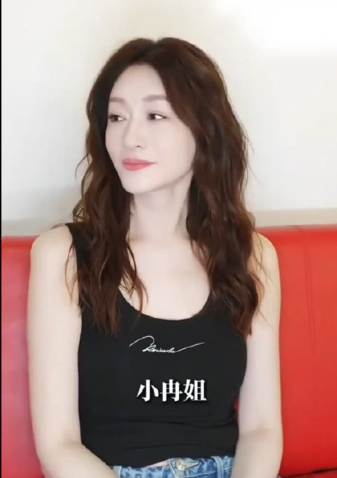 李小冉与欧迪芬合作多久了？为何称老朋友？