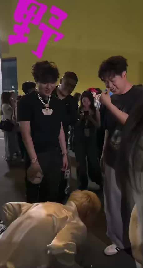 为了保密舞台编瞎话这块我只服哈人！…
