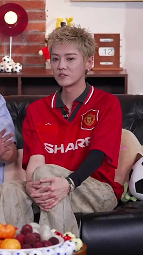 鹿晗也预测上了！我们足球小子回归！