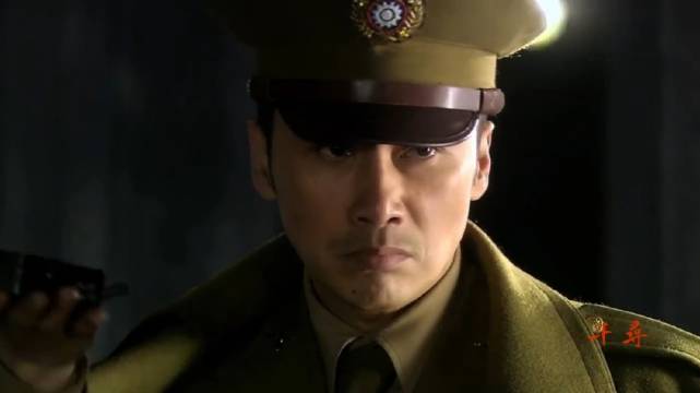 柳云龙主演谍战剧《风筝》郑耀先名场面引热议