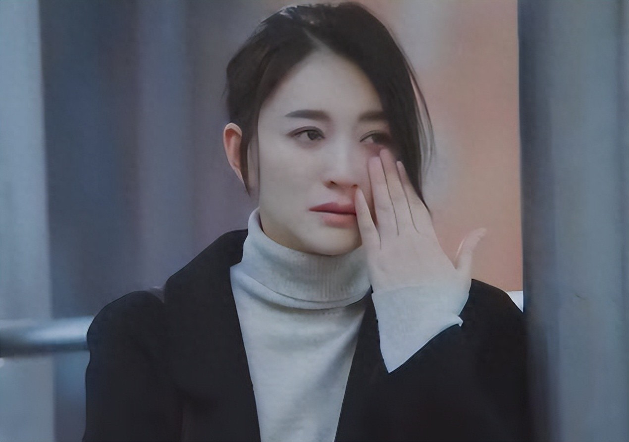 豪门梦破碎？李小冉被曝离婚仅12小时