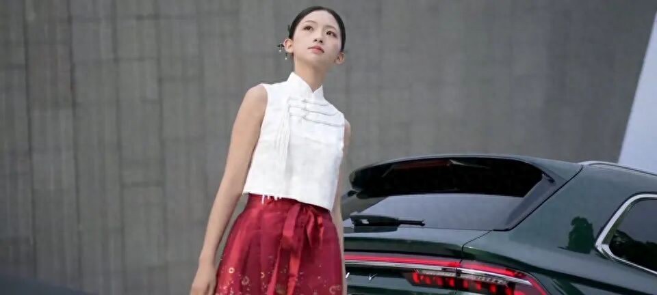 吉利星越L看着很能打,但15万预算买它先想清这几个取舍