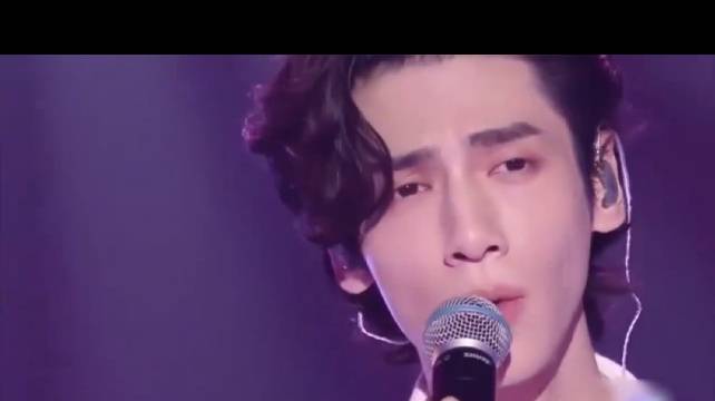 罗云熙这次真的唱进人心里了‖罗云熙