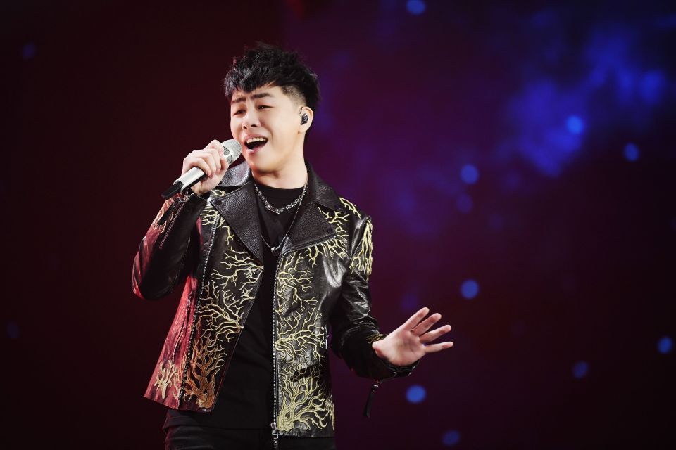 《歌手2026》收视巅峰刘惜君尤长靖，第9期7位歌手突围，歌单网曝