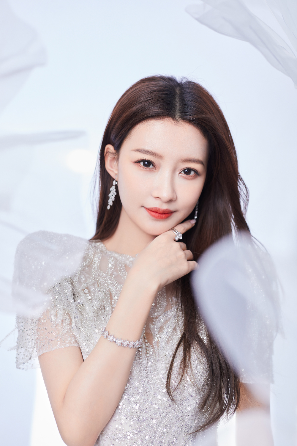 孙怡谈婚姻观:结婚离婚都是过程