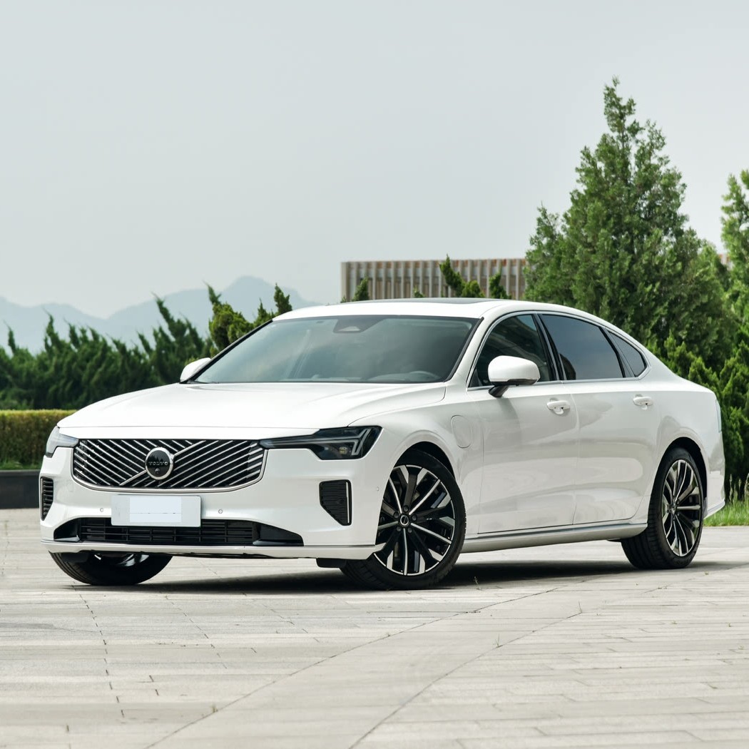 100万元内五款实力派插混三厢轿车深度横评_仰望U7 2026款 PHEV 五座豪华版_汽车