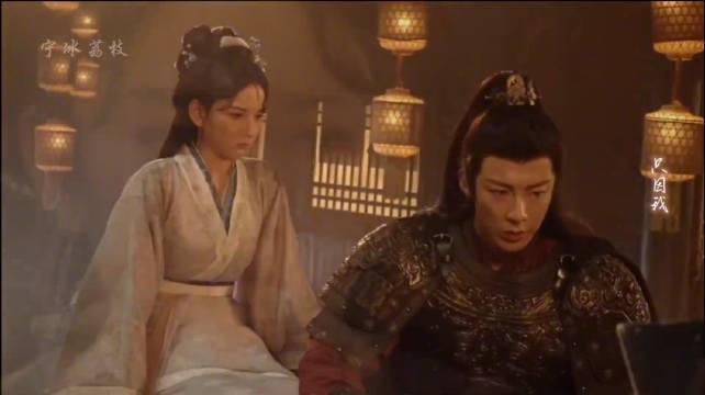 折腰：魏劭和小乔的故事就像一个美丽的神话， 男主台词绝了，真的蛮有质感的
