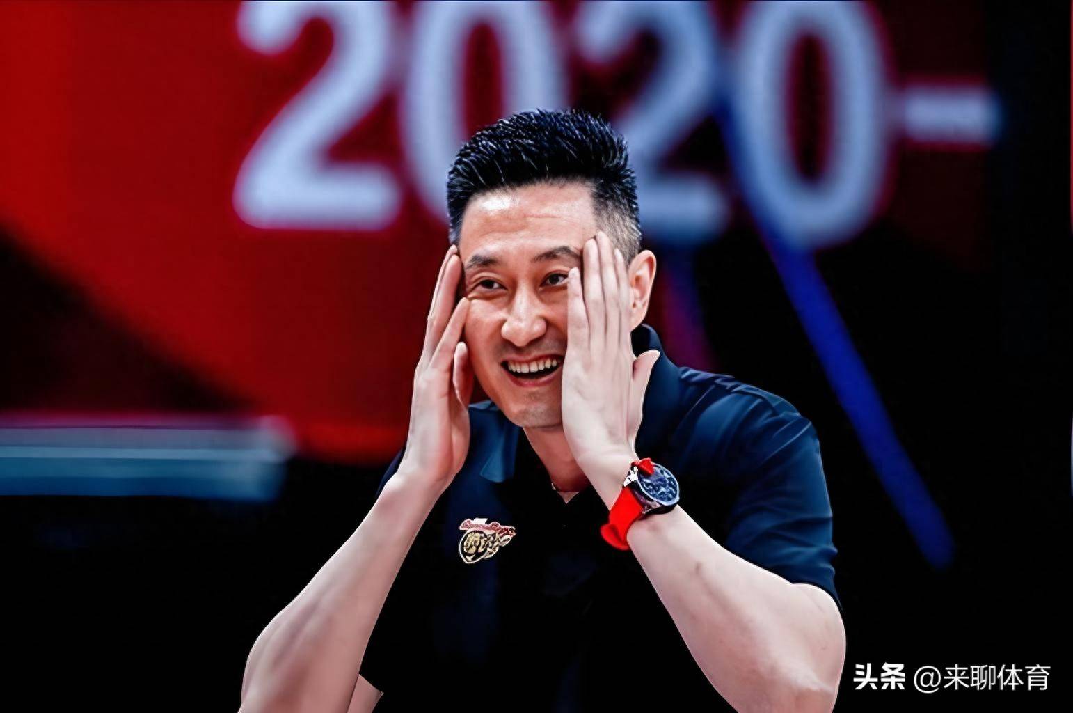 杜锋战术到底有多完美？四核心无法撼动，广州主帅意识到问题严重