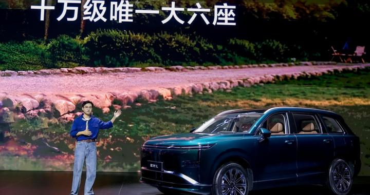 五菱星光L上市，续航1260km，不到11万能入手真六座插混SUV？