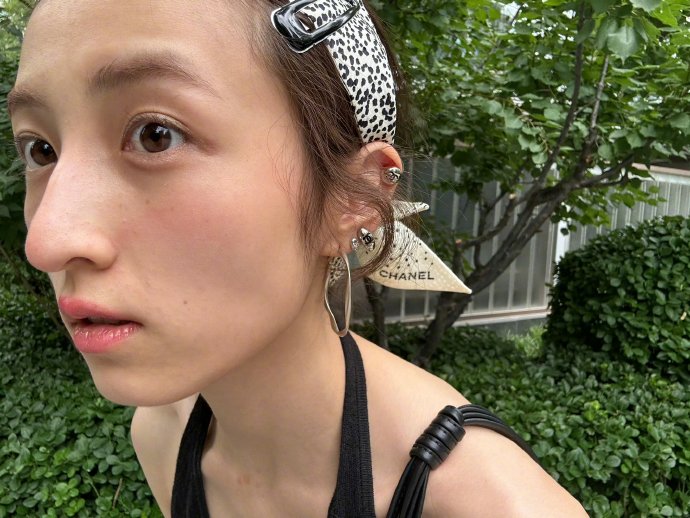 张子枫在《向往的生活》中39度穿长袖跳绳是哪个片段？