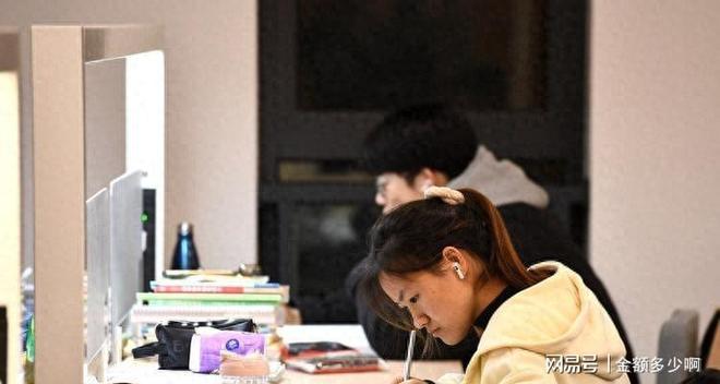 奥德赛神剧预言现实，撕开华丽外衣见窘境真相