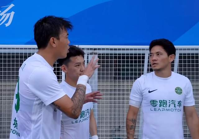 领先换下王钰栋，阿洛伊西兄弟一个套路，浙江还能忍，李镇全与米特里策和解