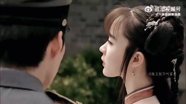 这才是我该看的古早强取豪夺 建模脸和小白花赢了一切