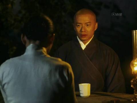 男人死后化作孤魂苦守在银杏树下，等了50年才等来了转世的爱人