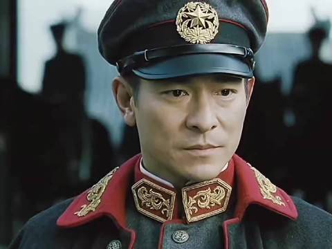 司令抢劫地盘，华仔出场直接拉满！