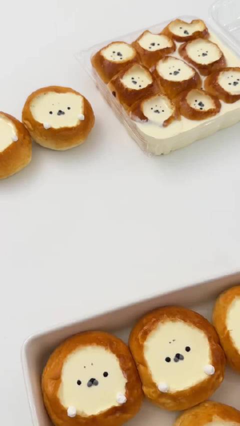 海豹小布丁雪糕和布丁面包