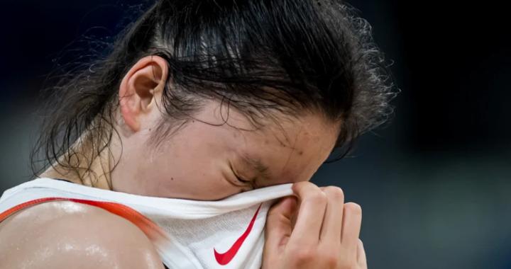 李沅珊沮丧捂脸！场均20.3分成队史首人 入二阵未来接班李梦？