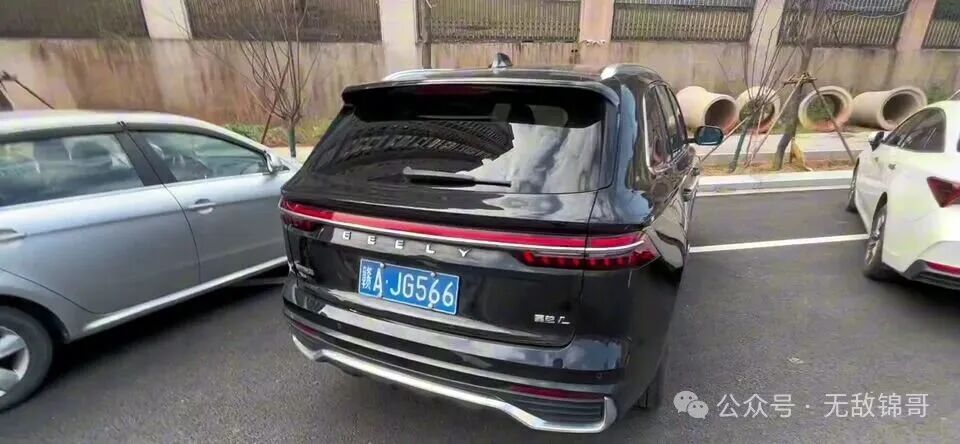 吉利星越L真实车主吐槽与体验:奶爸视角下的实用与遗憾