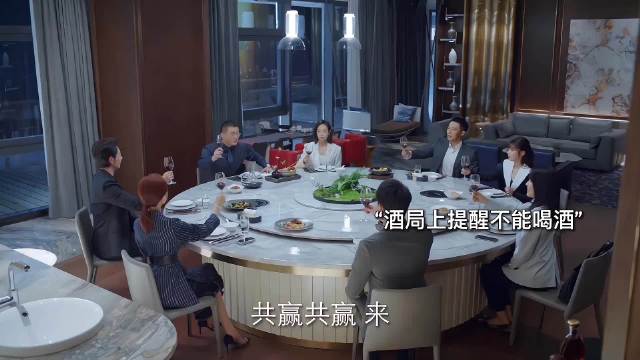 多年前无情被甩，成功归来他开启虐妻模式，只为“报复”前女友！
