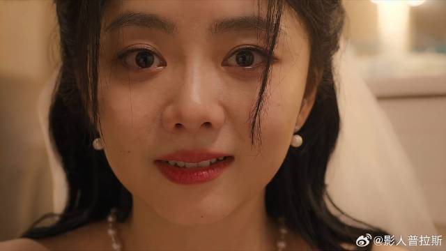 父亲从未离开，只是换了一种身份陪伴，女儿潸然泪下