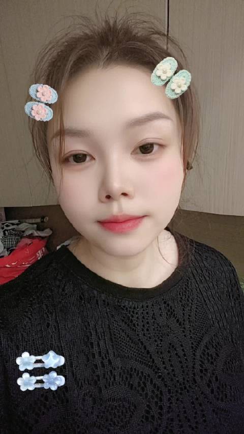 女人别低头王冠会掉 别落泪，仇人会笑