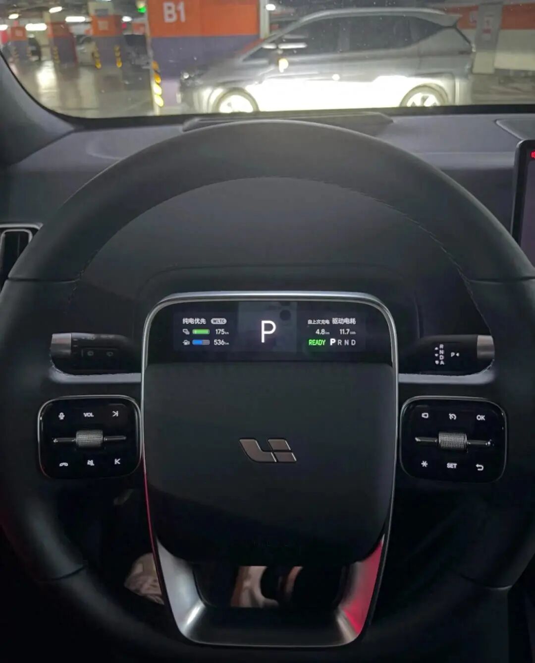 纠结油车还是电车？开满一万公里，真心话坦诚分享给各位车友！
