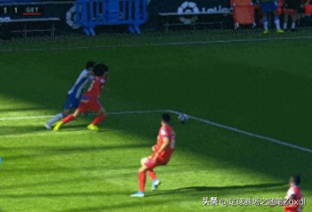 世界杯冠军反差！7年前武磊西甲对线库库，如今两人境遇天差地别