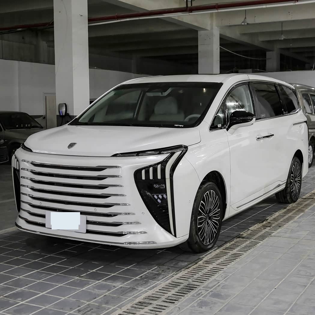 30万内插混七座MPV横评：风行星海V9、比亚迪夏等5款新车深度对比