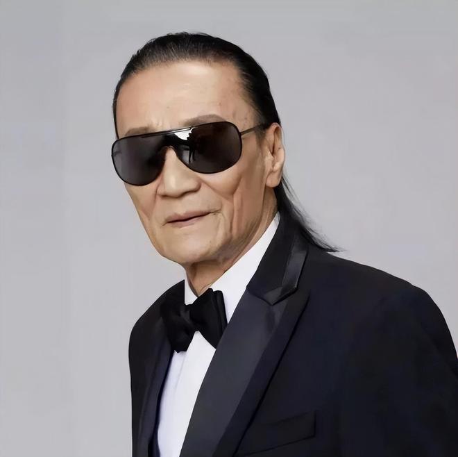 网传的谢贤遗产分配，与林青霞的辟谣