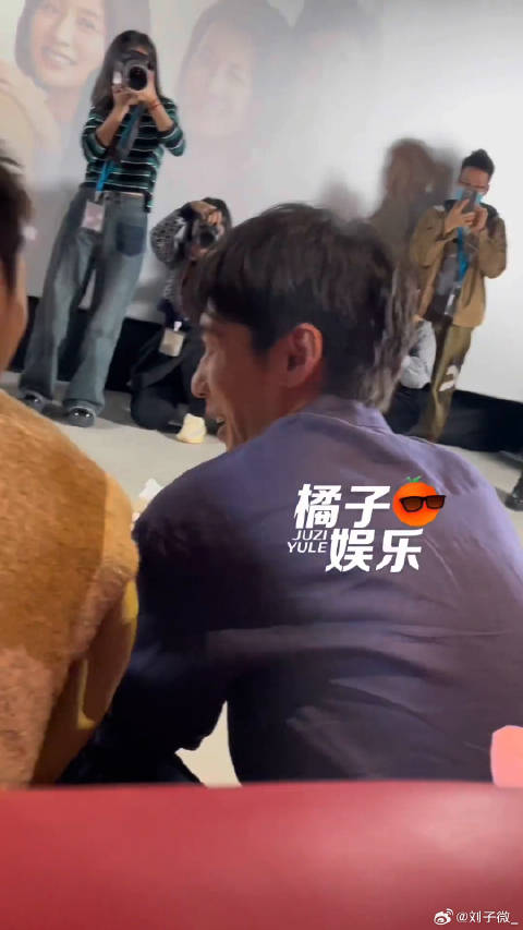 笑死，白宇听不了哥哥这个称呼哈哈哈哈哈哈哈哈龙城 微博VC计划