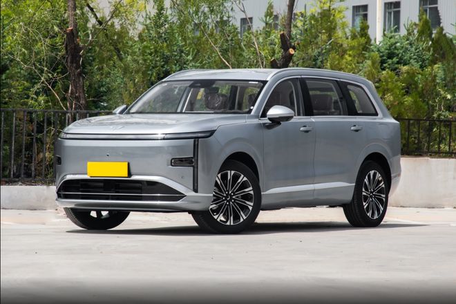 10万级中大型插混SUV,综合续航1260km,五菱星光L值得购买吗?