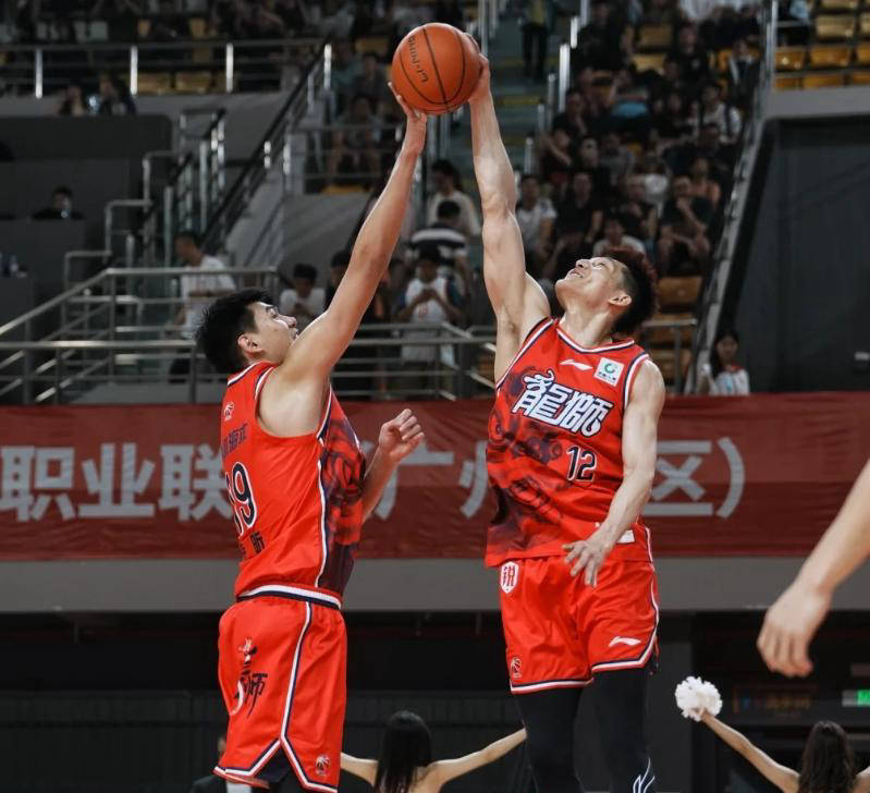广东宏远连环消息！张明池力挺杜锋，G2比赛或无换帅变动？